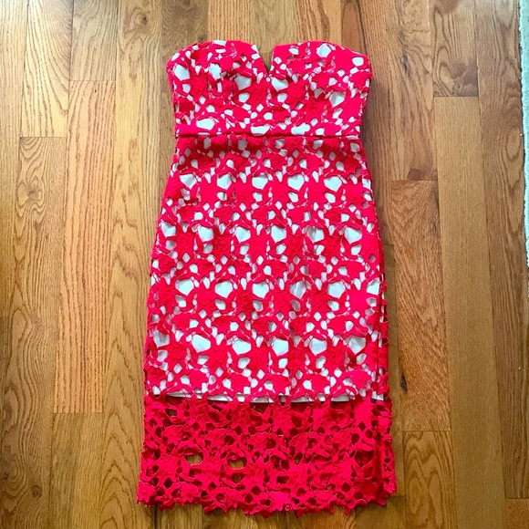 Forever 21 Contemporary Strapless Red Lace Nude Dress Party Dress Unique wedding - Picture 6 of 6